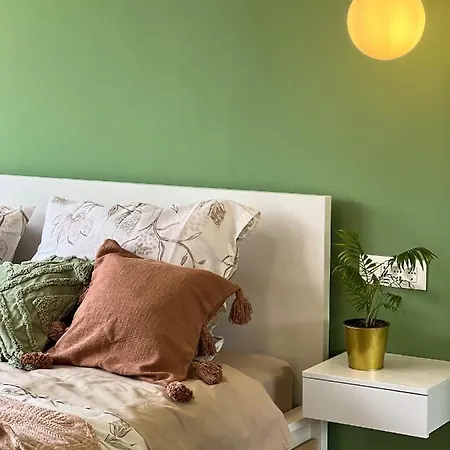 Apartment Sammy's Place - Cozy For Two With Abundant Sunlight And Natural Vibes Split