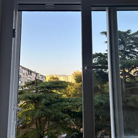 アパート Sammy's Place - Cozy For Two With Abundant Sunlight And Natural Vibes スプリト